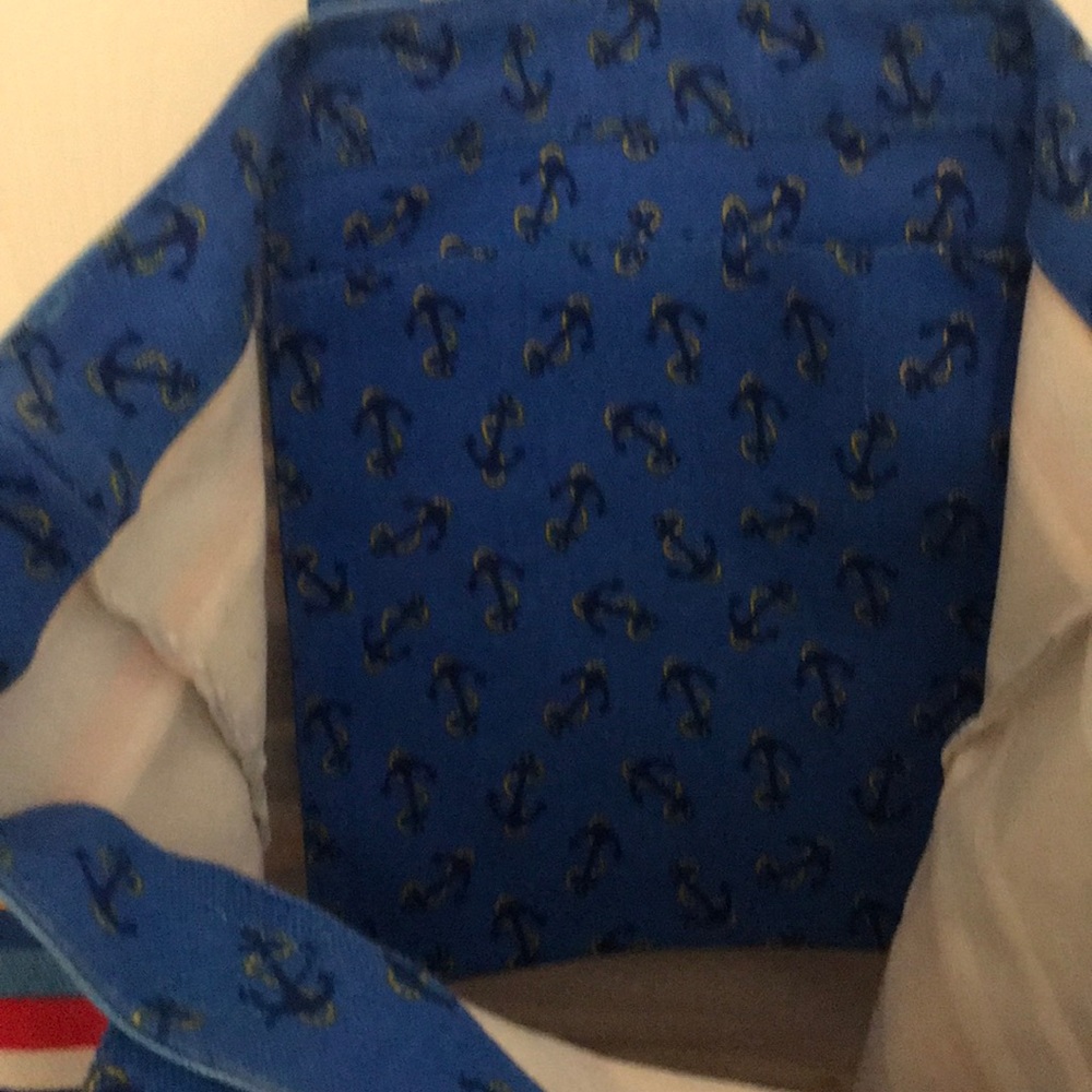 Durable tote! - Picture 2 of 2